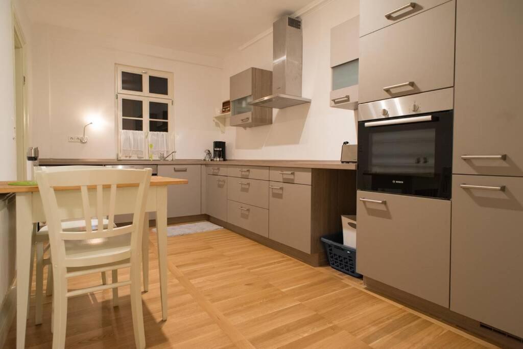 Wohnung Im Herzen Von Ludwigsbourg Extérieur photo